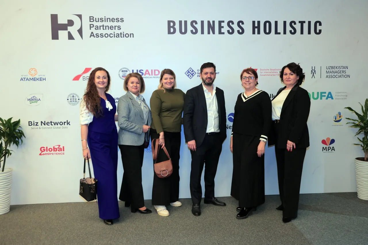 Фотоотчёт: III Международная конференция BUSINESS HOLISTIC 2025