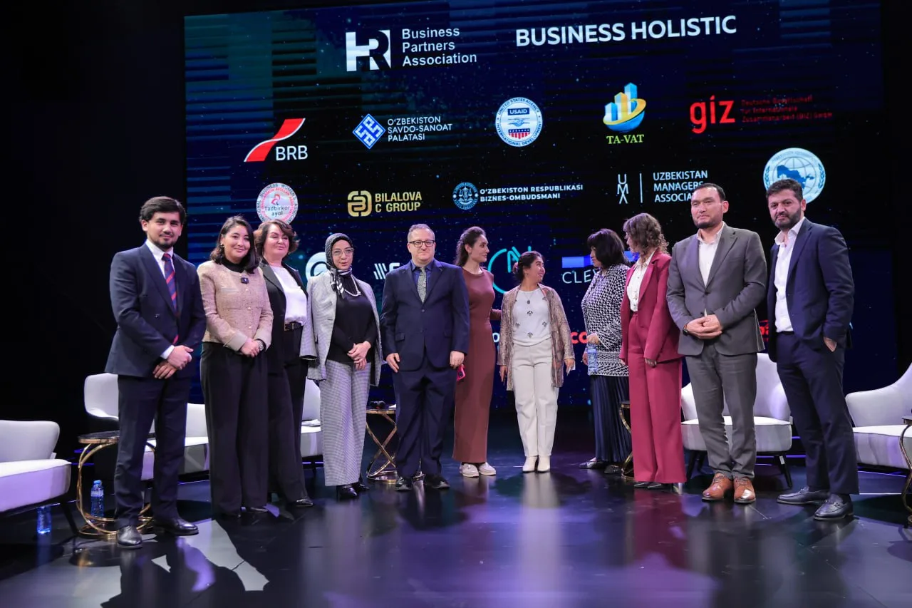 Фотоотчёт: III Международная конференция BUSINESS HOLISTIC 2025